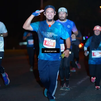 Runner Photo 4347748