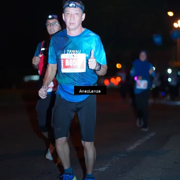 Runner Photo 4347758