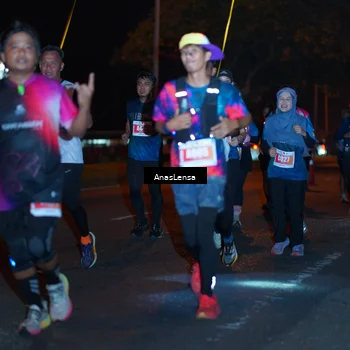 Runner Photo 4347801