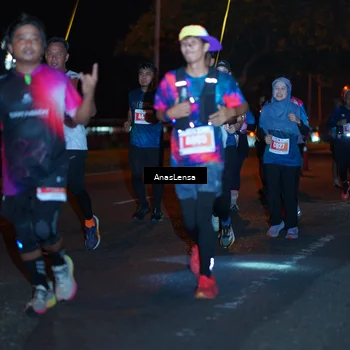 Runner Photo 4347808