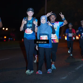 Runner Photo 4347820
