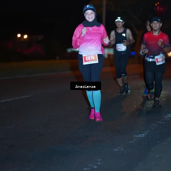 Runner Photo 4347822