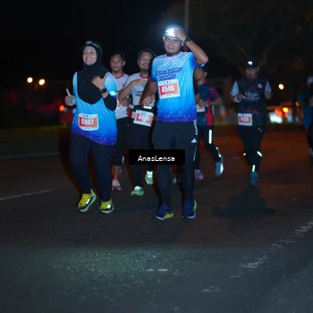 Runner Photo 4347864