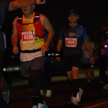 Runner Photo 4348013