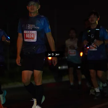 Runner Photo 4348026