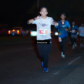 Runner Photo 4348054