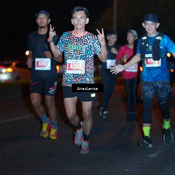 Runner Photo 4348083