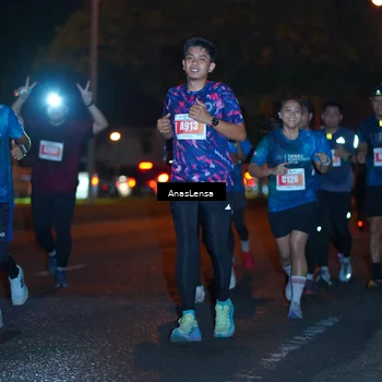 Runner Photo 4348143