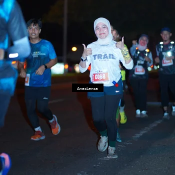 Runner Photo 4348236