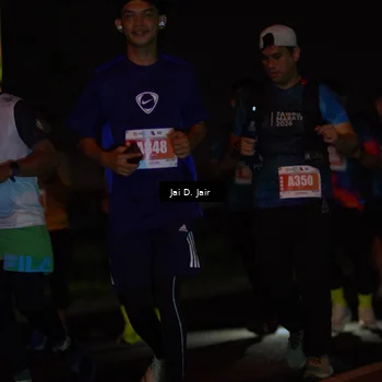Runner Photo 4348357