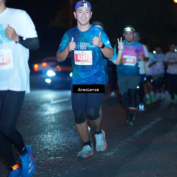 Runner Photo 4348372