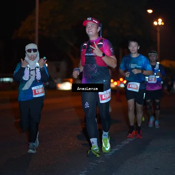 Runner Photo 4348575