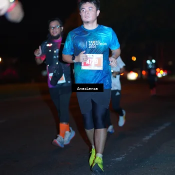 Runner Photo 4348594