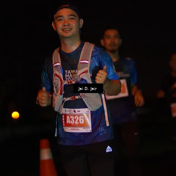 Runner Photo 4348604