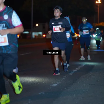 Runner Photo 4348614