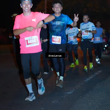 Runner Photo 4348676