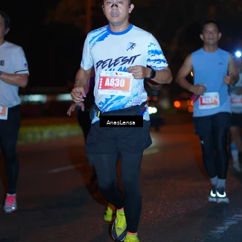 Runner Photo 4348687