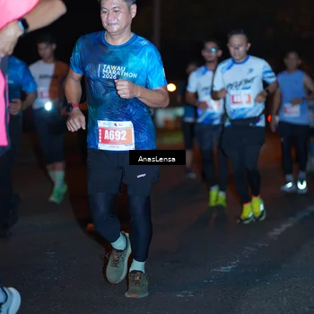 Runner Photo 4348705