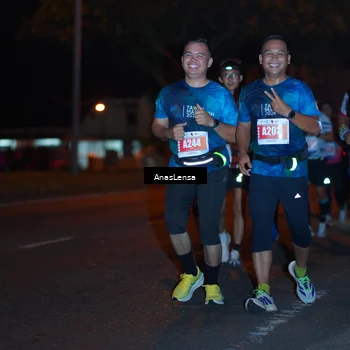 Runner Photo 4348715