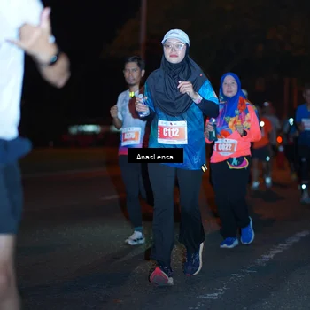 Runner Photo 4348749