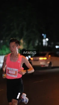 Runner Photo 4348798