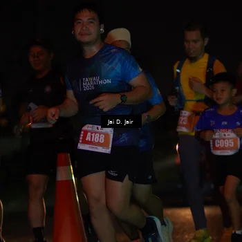 Runner Photo 4348801