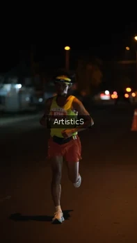 Runner Photo 4348804