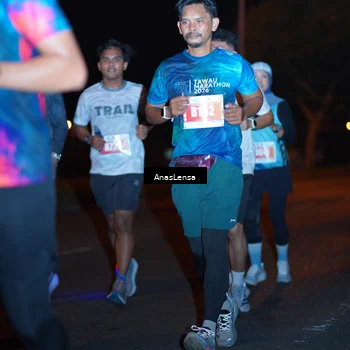 Runner Photo 4348811