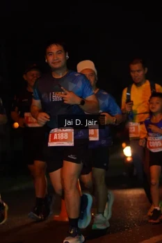 Runner Photo 4348825