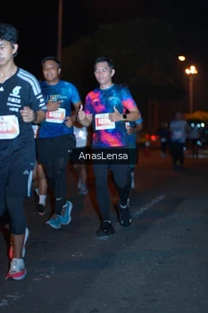 Runner Photo 4348833