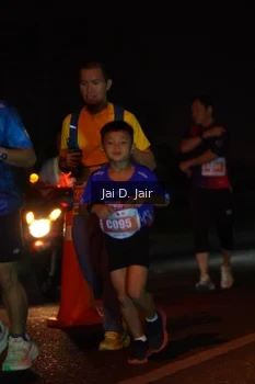 Runner Photo 4348843