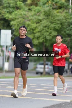 Runner Photo 43489