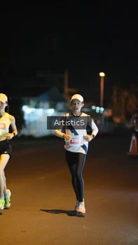 Runner Photo 4348918