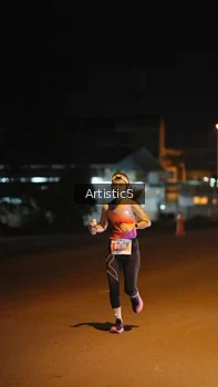 Runner Photo 4348995
