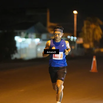 Runner Photo 4349026