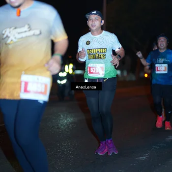 Runner Photo 4349058