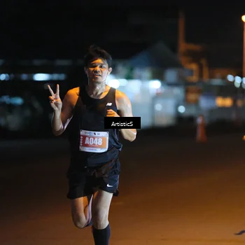 Runner Photo 4349073