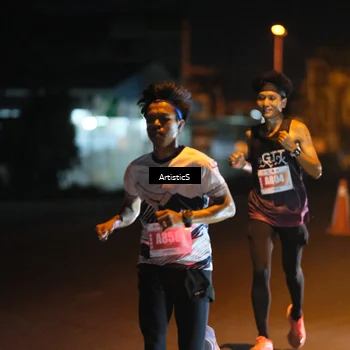 Runner Photo 4349099
