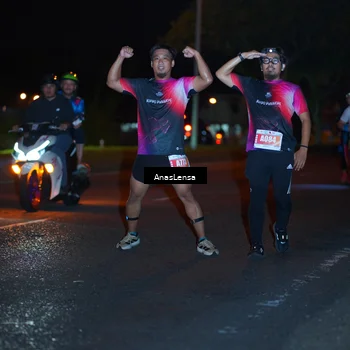 Runner Photo 4349105