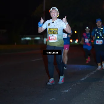 Runner Photo 4349117