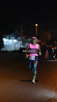 Runner Photo 4349132
