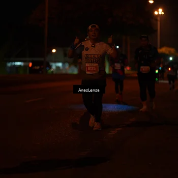 Runner Photo 4349143