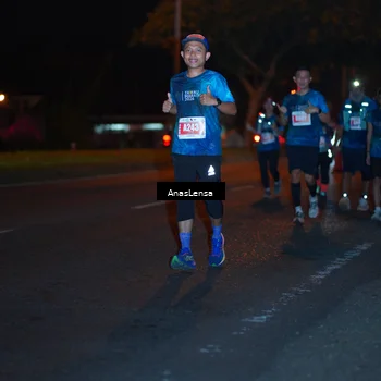 Runner Photo 4349183