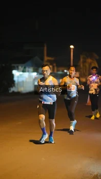 Runner Photo 4349207