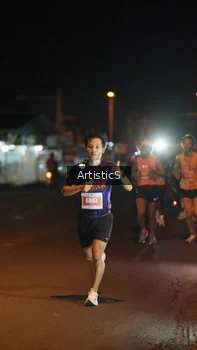 Runner Photo 4349237