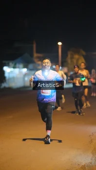 Runner Photo 4349241