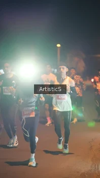 Runner Photo 4349250