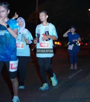 Runner Photo 4349264