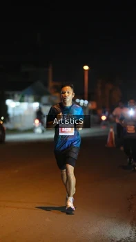 Runner Photo 4349266
