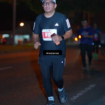 Runner Photo 4349274